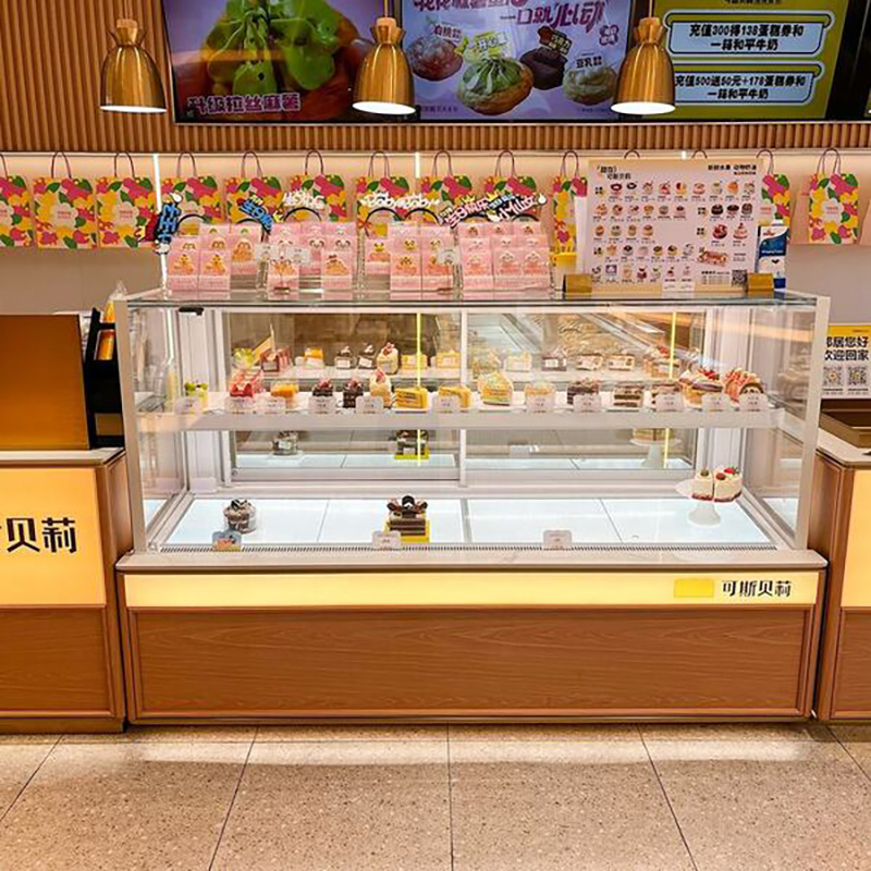 Double-layer ultra-clear glass three-layer cake display case